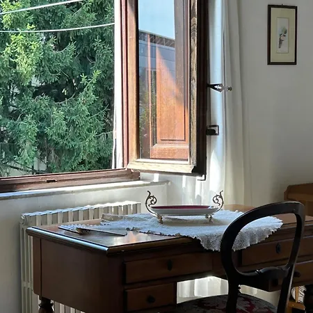 Primo Piano Liberty Indipendente A Apartment *